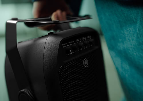 yamaha stagepas100btr palm of your hands